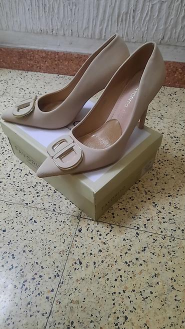 ugg velicine iskustva: Elegantne ženske salonke Favorito - Model: klasične špic salonke - — 1