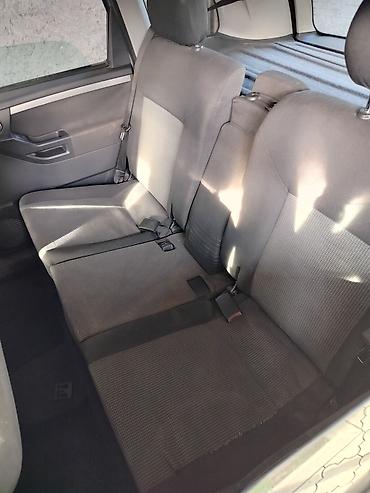 Opel: Meriva u sasvim korektnom stanju, limarijski ima tragova  od gradske — 7