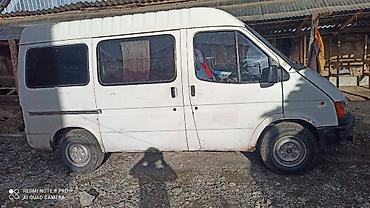 бус сапог будка: Ford Transit: 1990 г., 2.4 л, Механика, Дизель, Фургон — 2