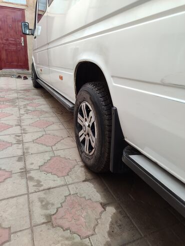 стрим 2 0: Mercedes-Benz Спринтер: 2003 г., 2.2 л, Механика, Дизель, Бус