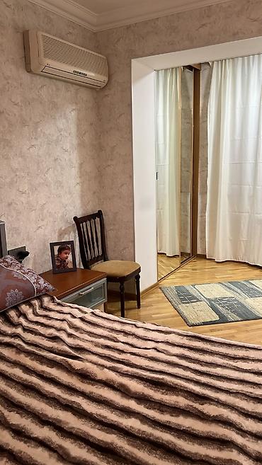 Mənzillər: Bakı, 3 otaqlı, Köhnə tikili, 95 kv. m — 6