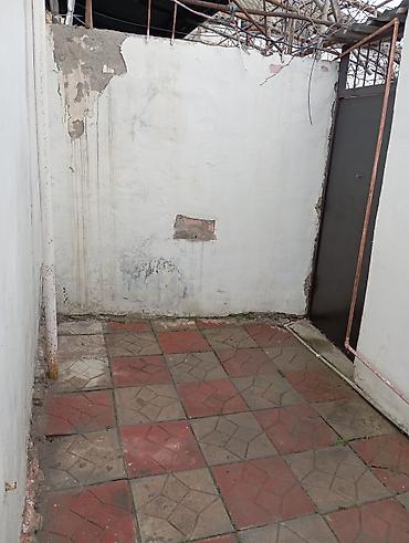 iki otaqlı evlərin kirayəsi: 45 kv. m, 2 otaqlı, Qaz, İşıq, Su — 3