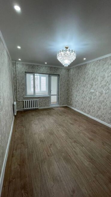 агенство кыргыз недвижимость: 1 комната, 40 м², 105 серия, 4 этаж, Евроремонт