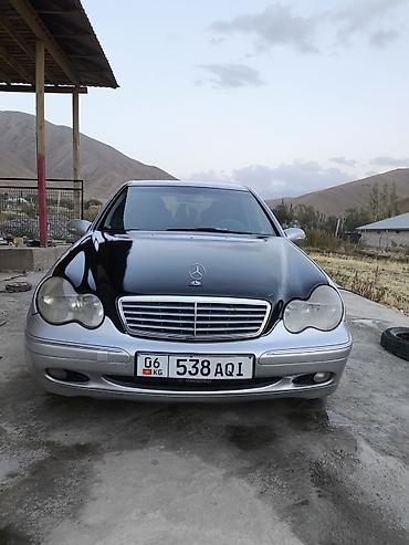 х5 2004: Mercedes-Benz C-Class: 2003 г., 2 л, Автомат, Бензин, Седан — 1