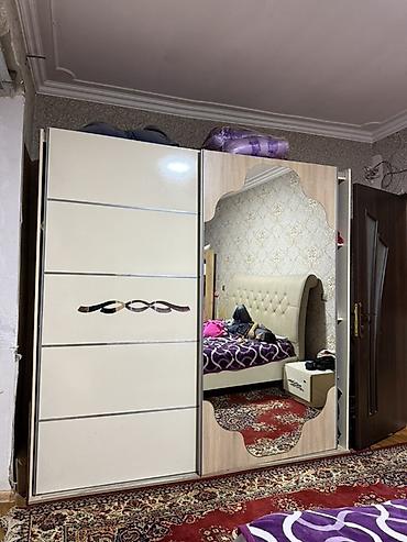 mebel el işi: Yatak otağı mebeli dəsti Tərkib: - İki nəfərlik çarpayı: yumşaq — 2