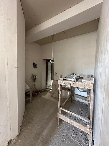 bakida menzil: 3 otaqlı, Yeni tikili, m. Koroğlu, 99 kv. m — 9