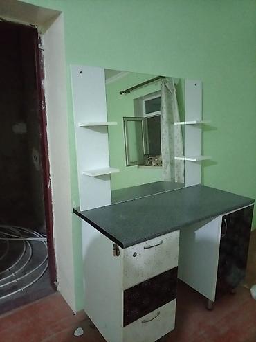 berber mebeli: Bərber salona mebel Satılır 130m reyal alıcı ilə razılaşma olar tel — 3