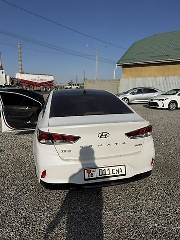 smart plus: Hyundai Sonata: 2020 г., 2 л, Автомат, Гибрид, Седан — 9