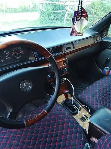 Унаа сатуу: Mercedes-Benz E-Class: 1991 г., 2.3 л, Кол менен иштөөчү, Бензин, Седан — 10