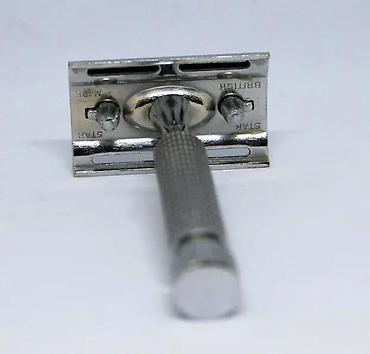 Ostali antikviteti: Vintage Star Safety Razor BRITISH MADE brijač 1940/ 50. Izuzetno — 2