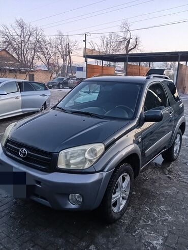 Toyota: Toyota RAV4: 2004 г., 2 л, Автомат, Бензин, Внедорожник