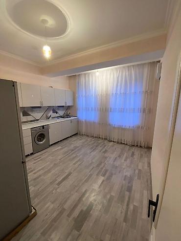 Uzunmüddətli kirayə mənzillər: ✨ MÖHTƏŞƏM TƏKLİF… ✨ 📍 Metroya yaxın 🏠 3 otaqlı mənzil kirayə verilir — 19