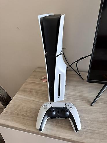 split fiction ps5: Игровая консоль Sony PlayStation 5 (версия с дисководом) + геймпад — 2