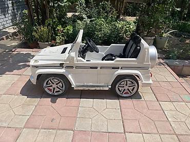 mini mercedes: Uşaq üçün elektrikli maşın satılır. Model görünüşcə Mercedes G-Class — 1