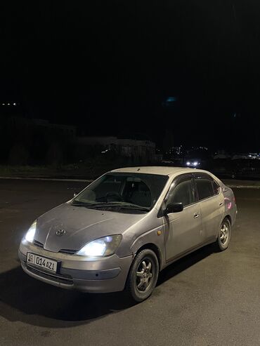 prius: Toyota Prius: 2000 г., 1.5 л, Автомат, Гибрид, Седан