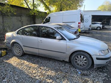 газ на дизель цена: Volkswagen Passat: 1999 г., 1.6 л, Механика, Бензин, Седан
