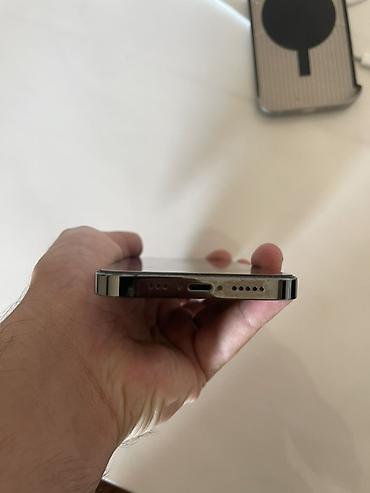 ayfon es: IPhone 13 Pro, 256 GB, Graphite, Face ID — 5