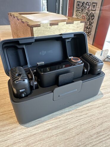 Петличные микрофоны: Продаю новый микрофон DJI Mic 2. Идеально подходит для создания