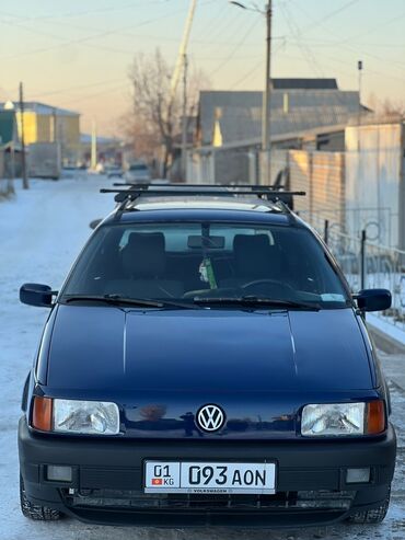 Volkswagen: Volkswagen Passat: 1993 г., 1.8 л, Механика, Бензин, Универсал