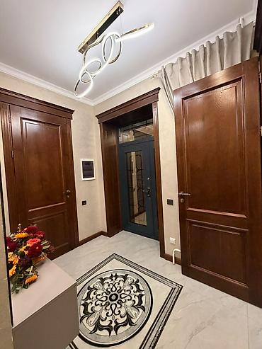 продаю дом буденовка: 5 комнат, 425 м², 4 соток, Бишкек, Собственник — 6