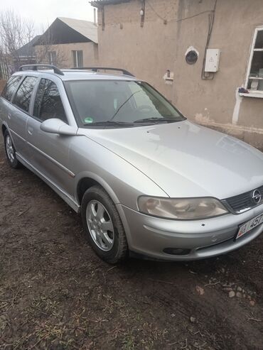 Opel: Opel Vectra: 2001 г., 1.8 л, Механика, Бензин, Универсал — 6