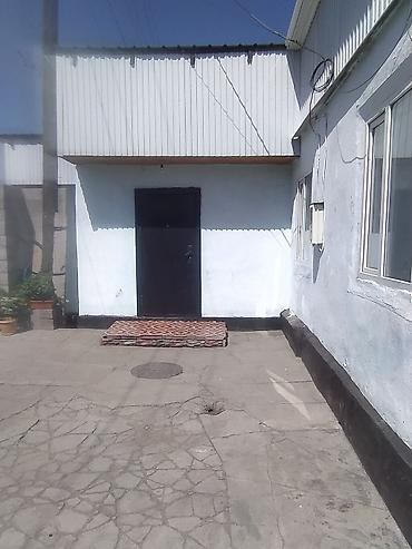 Продажа коттеджей и домов: Дом с закрытым двором и воротами - Одноэтажный дом с металлической — 17