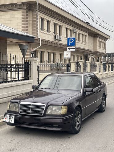 Mercedes-Benz: Mercedes-Benz E-Class: 1994 г., 2.2 л, Автомат, Бензин, Седан