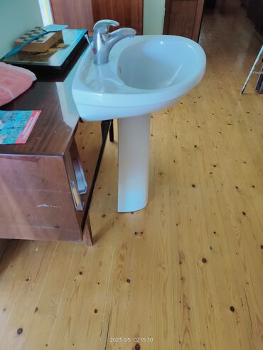 Çanaqlar, tülpanlar: Srochno ! 1. Rakovina - tyulpan " Cersanit". B/u v xoroshem — 3