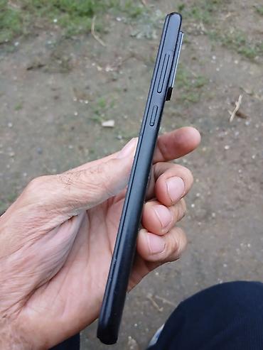 rəsmi note 8: Xiaomi rəng - Qara, 
 Barmaq izi — 7