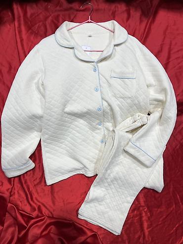 Пижамы: Женская пижама рынок Орто-Сай «Оберон» 1️⃣📍7 ряд 122 кон-р 2️⃣📍7 ряд — 23