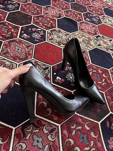 Tuflilər: Tuflilər, Ölçü: 37, rəng - Qara, Yeni — 1