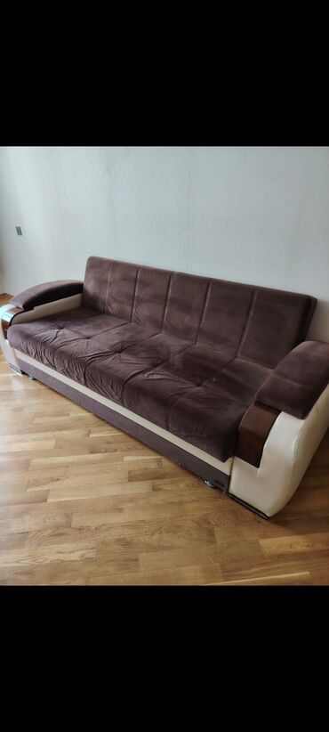 divan üsdü: Divan