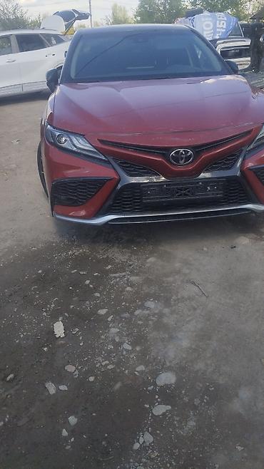 Бампер и комплектующие: Бампер Toyota, Оригинал — 10