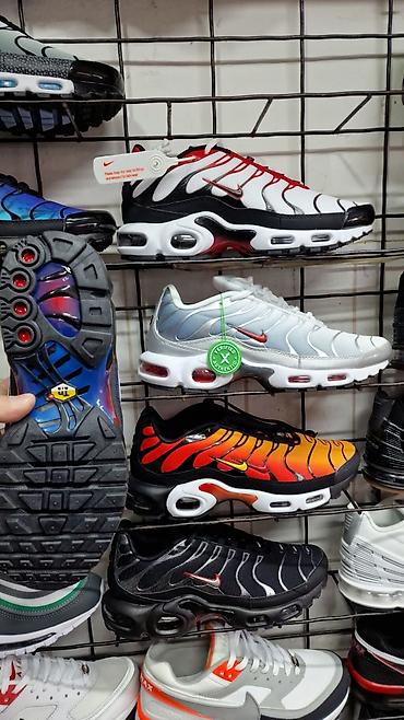 Patike: Patike orginal sa kutijom 
41 do 46
za samo 5999 din — 1