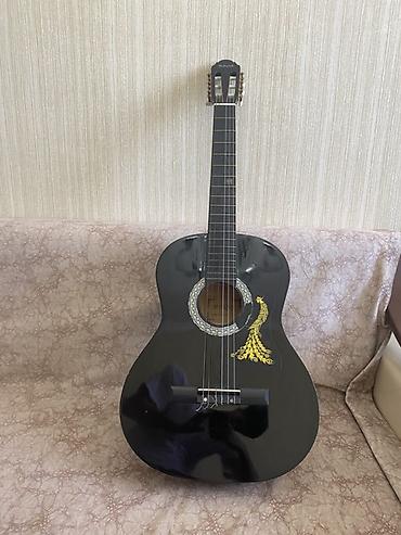 Gitaralar: Klassik gitara Problemi yoxdu sumkası ile birlikdə verirəm Simleri — 2