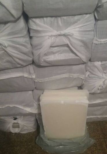 islenmis demir darvaza: Metal barmaqlıq və dəmir qapı dəsti - Dəmir çərçivəli barmaqlıq