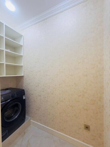 Yeni tikili: 28 May, 3 otaqlı, Yeni tikili, m. 28 may, 165 kv. m — 22