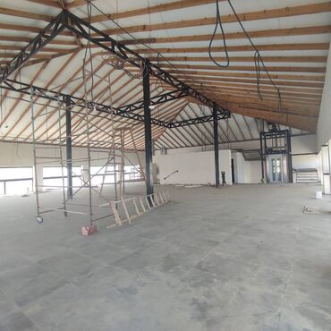 Digər kommersiya daşınmaz əmlakı: Xırdalan şəhəri, AAAF Park yaşayış kompleksində, ümumi sahəsi 1000 — 10