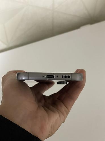 samsung 9: Samsung Galaxy S23 FE, Б/у, 128 ГБ, цвет - Черный, 2 SIM, eSIM — 4
