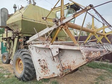 прицеп для легкового автомобиля бу: Нива толко звонит