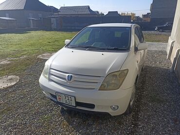 таета креста: Toyota ist: 2004 г., 1.3 л, Автомат, Бензин, Хэтчбэк