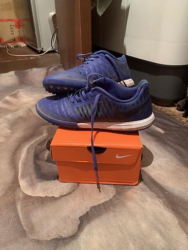 bot 384: Футбольные бутсы/сороконожки Nike (TF) для игры на искусственном — 1