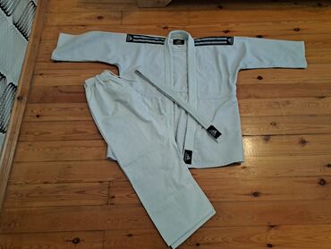 idman elcekleri: Judo Kimano at lalafo.az idman elcekleri: Judo Kimano