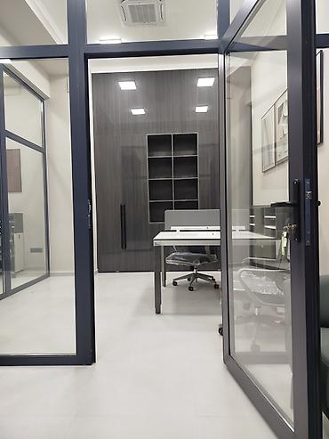 Коммерческая недвижимость: Сдаю Офис целиком: 150 м², В жилом комплексе, С ремонтом — 1