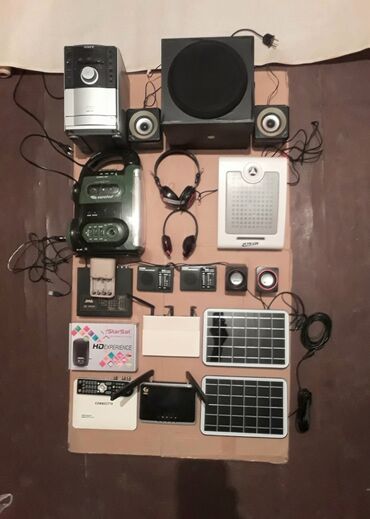 Elektronika topdan satılır. Tək tək də sata bilərəm. Продаётся оптом