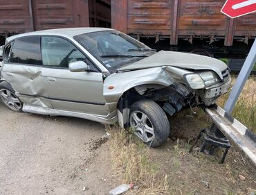нива автомобиль: Subaru Legacy: 2003 г., 2.5 л, Автомат, Бензин, Седан