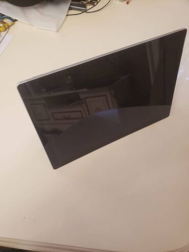 Ноутбуки: Ультрабук, Microsoft Surface, Intel Core i7 — 4