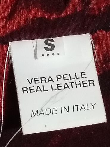 prepravka odece: Ženska kožna jakna/kaput sa krznom – veličina S, Made in Italy - — 3