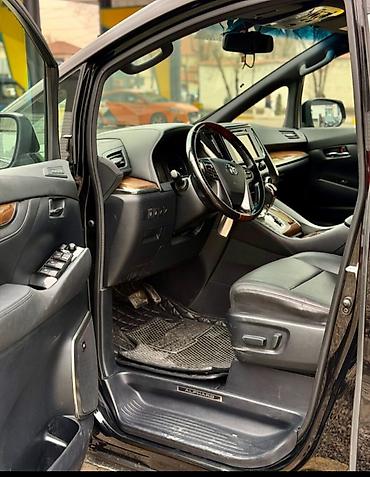 Toyota: Toyota Alphard: 2017 г., 3.5 л, Автомат, Бензин, Минивэн — 5