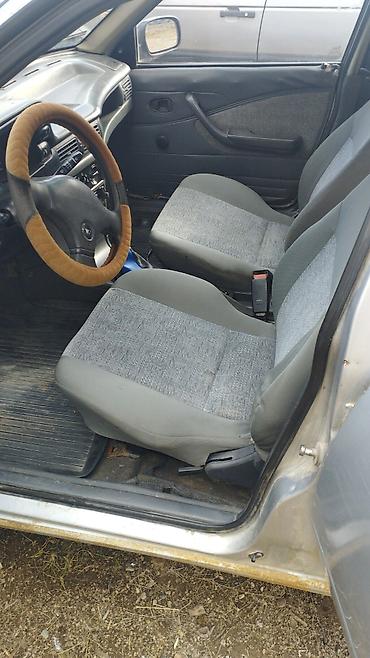 авто вит: Daewoo Nexia: 2002 г., 1.5 л, Механика, Бензин, Седан — 3